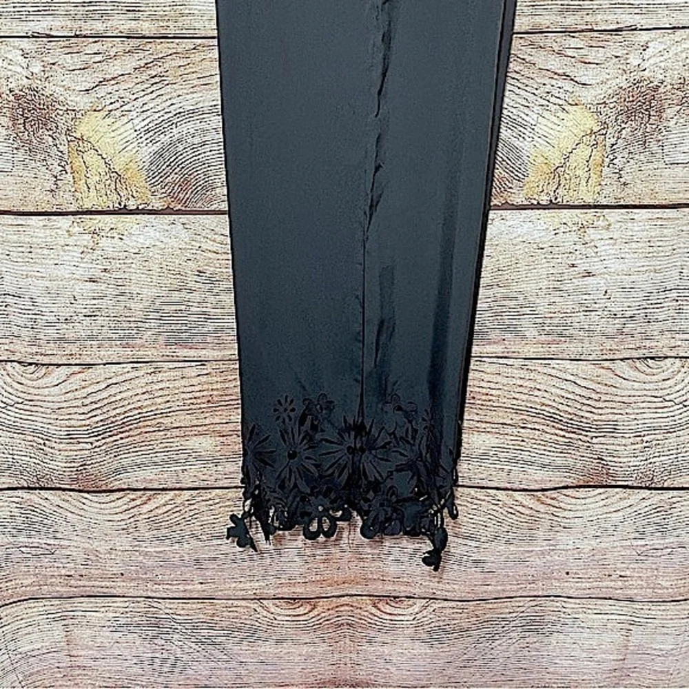 Black Scalloped Hem Long Pants‎ with Side Zip Size Small